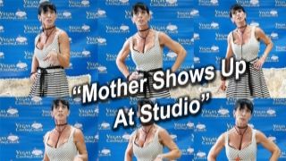 ANGRY Step Mom Shows Up At The Studio xxxww com